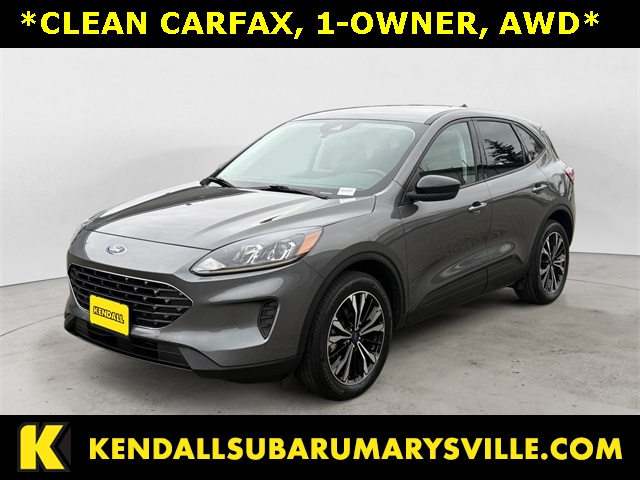 2022 Ford Escape SE's photo