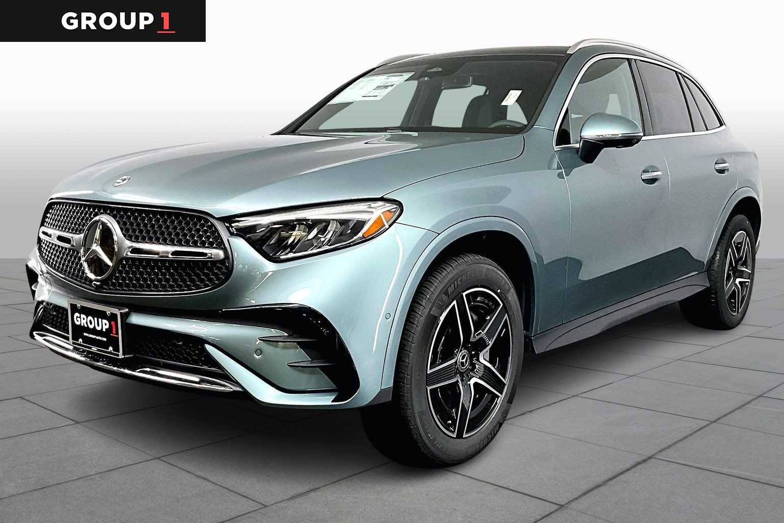 2026 Mercedes-Benz GLC Base's photo