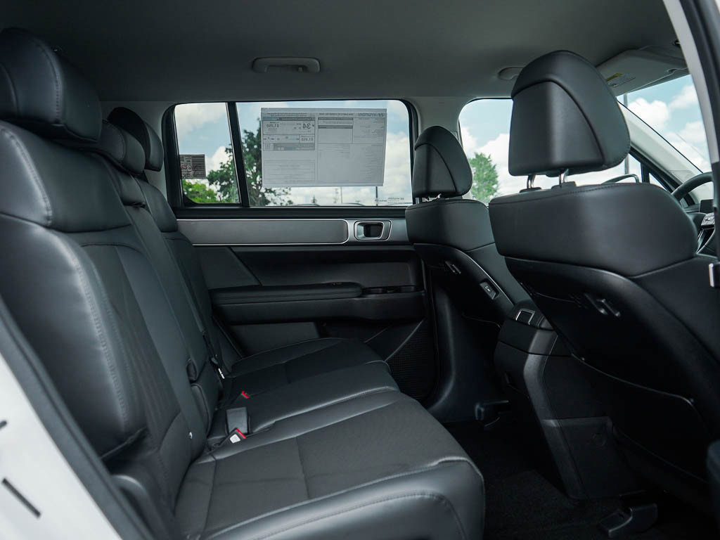 2026 Hyundai Santa Fe SEL photo 11