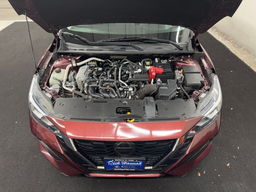 2020 Nissan Sentra SV photo 11