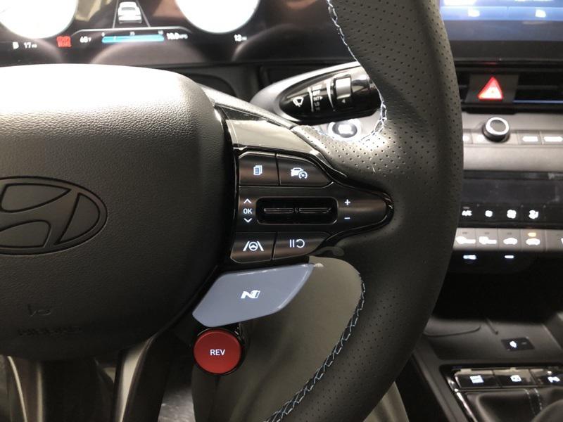 2025 Hyundai Elantra N photo 21
