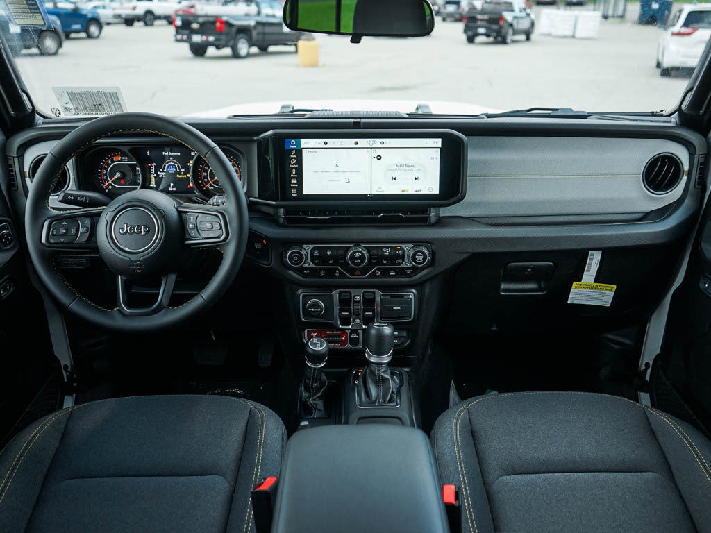 2025 Jeep Wrangler Willys photo 11
