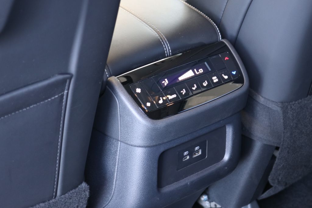 2025 Infiniti QX60 Luxe photo 19