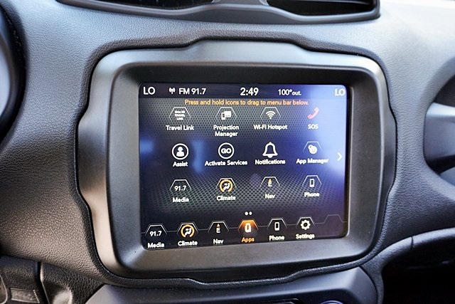 2022 Jeep Renegade Latitude photo 24