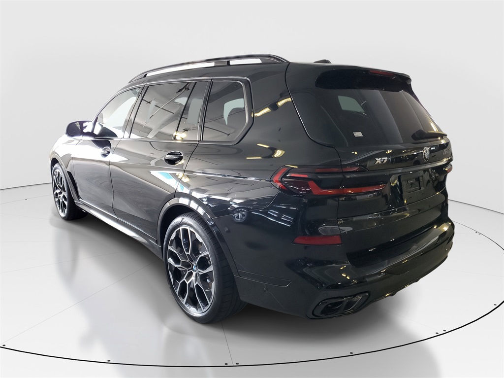 2026 Bmw X7 M60i photo 4