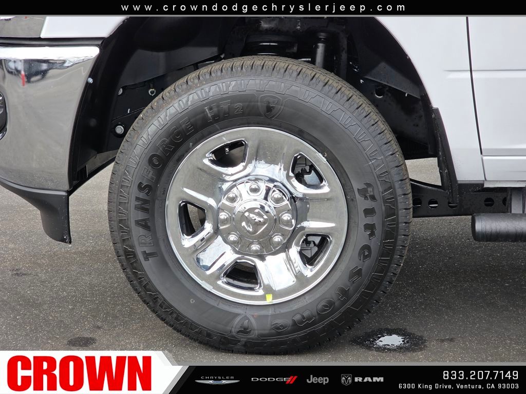 2026 Ram 2500 Tradesman photo 9
