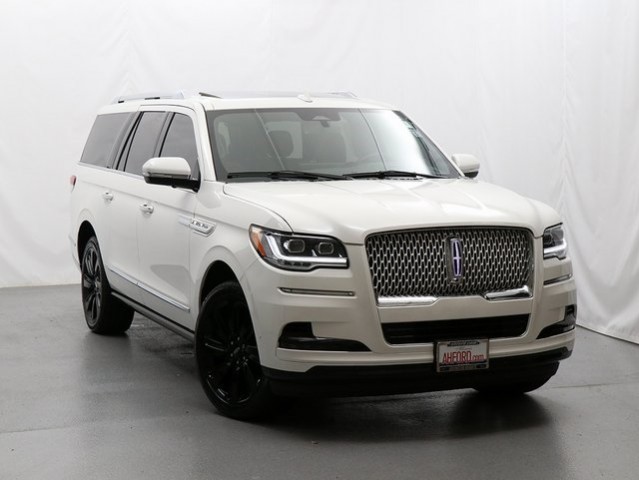 2022 Lincoln Navigator L Reserve
