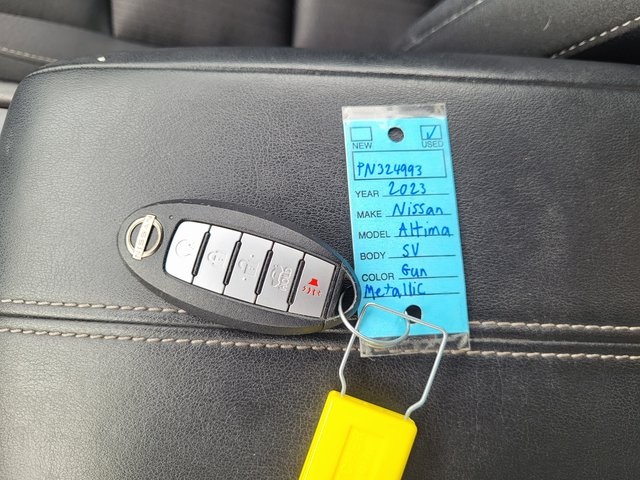2023 Nissan Altima 2.5 SV photo 22