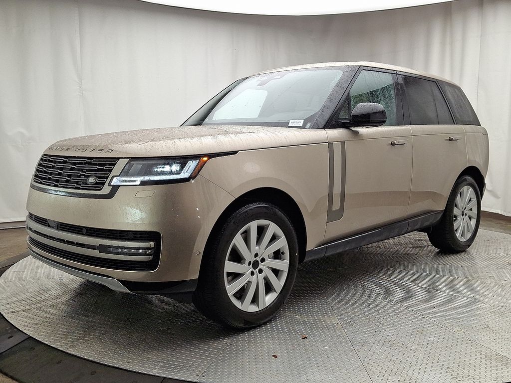 2026 Land Rover Range Rover SE's photo