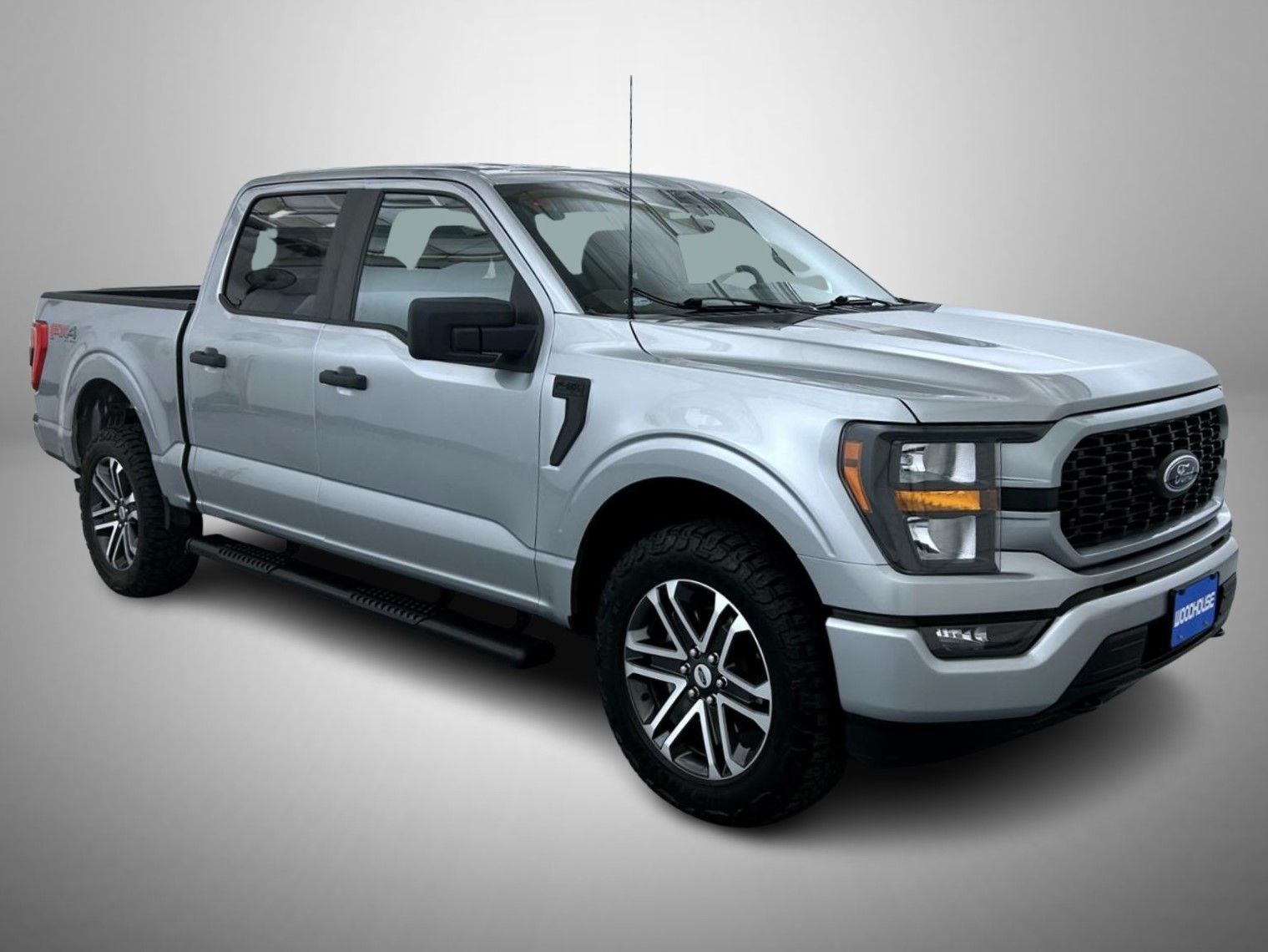 2023 Ford F-150 XL photo 3