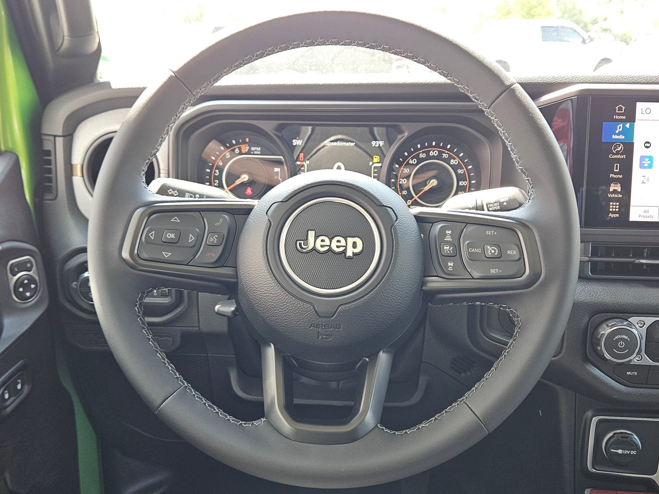 2025 Jeep Gladiator Willys photo 14