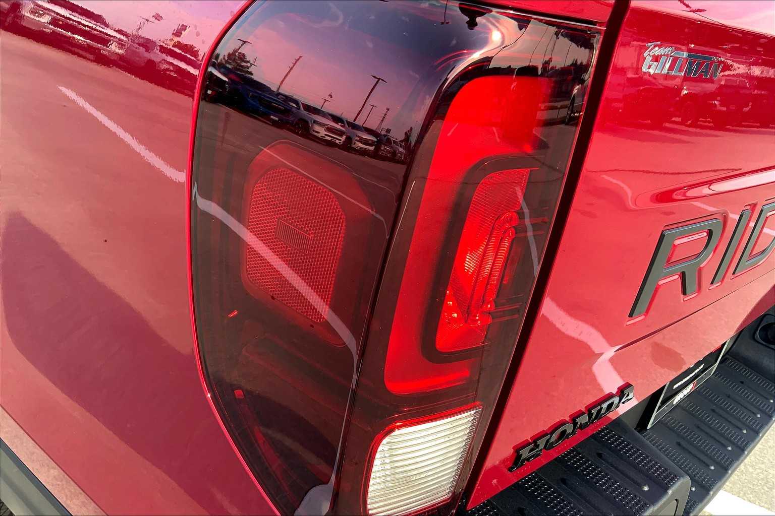 2025 Honda Ridgeline Sport photo 25