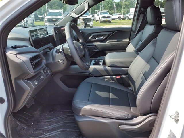 2024 Chevrolet Silverado EV Work Truck photo 12