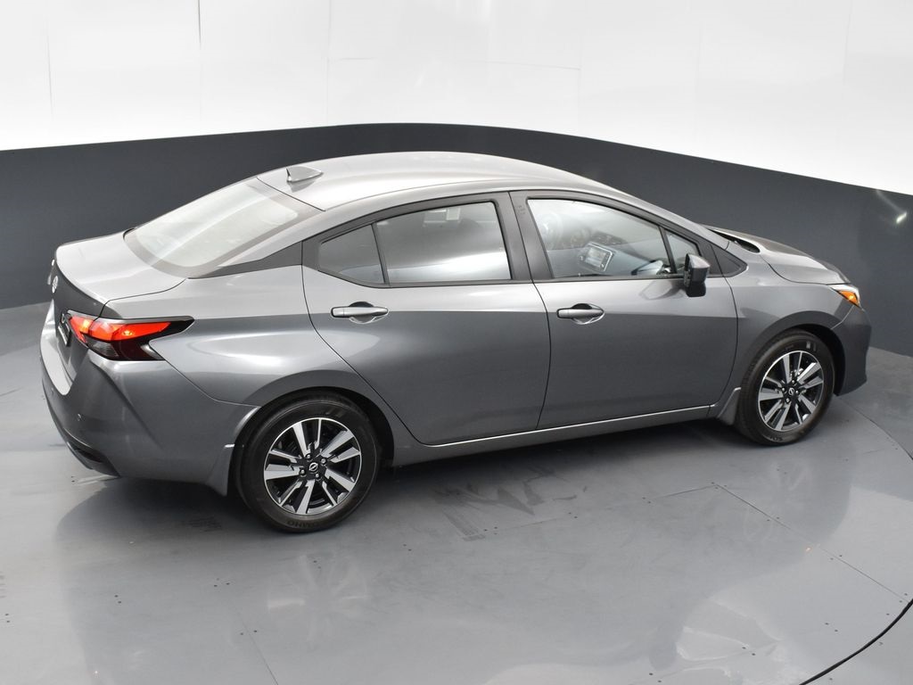 2025 Nissan Versa 1.6 SV photo 47
