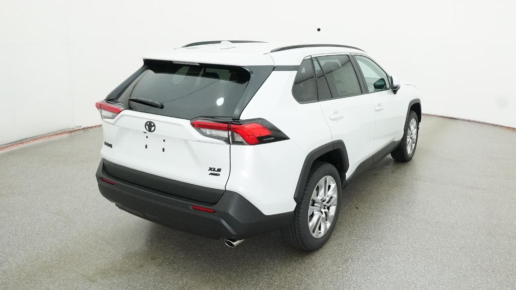 2025 Toyota RAV4 XLE Premium photo 20