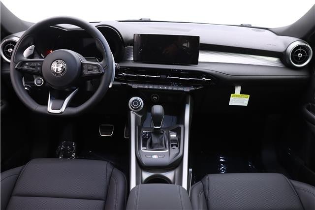 2024 Alfa Romeo Tonale Veloce photo 8