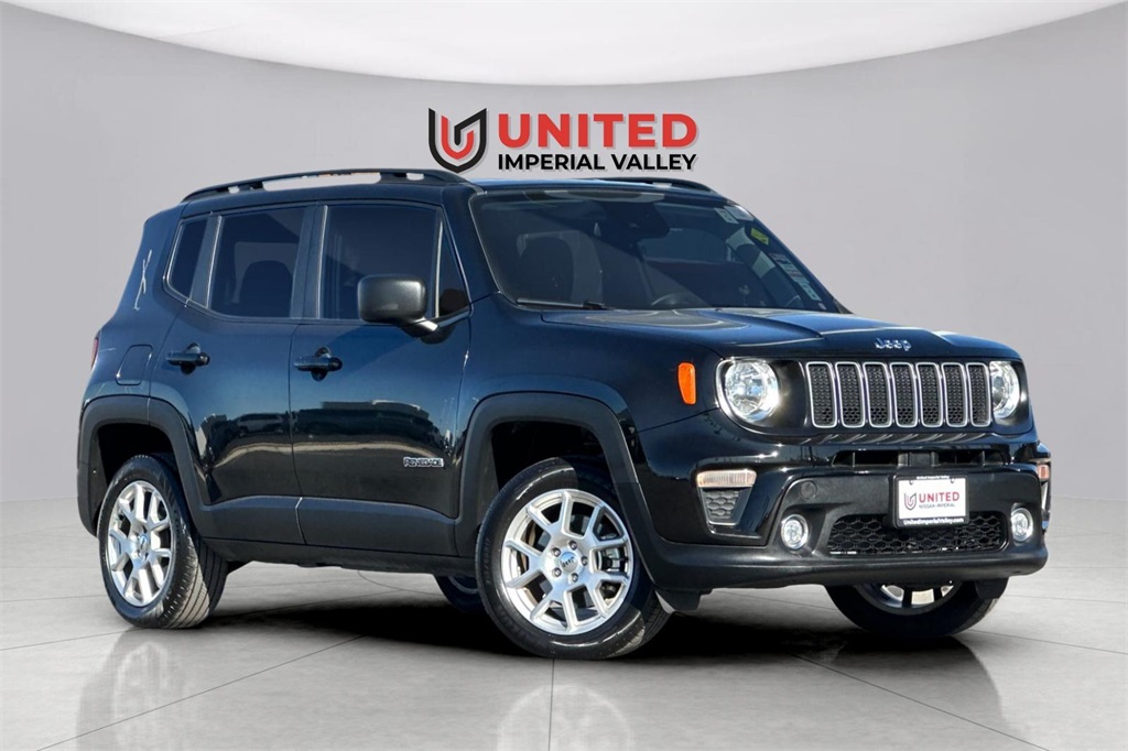 2022 Jeep Renegade Latitude's photo