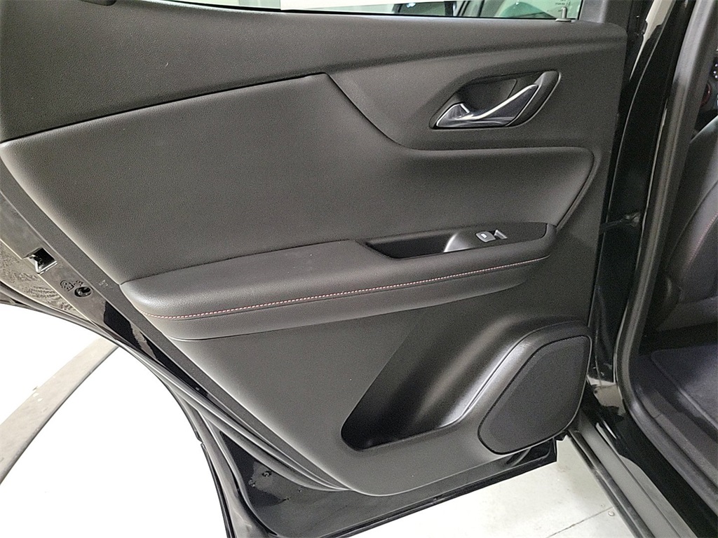 2025 CHEVROLET BLAZER - Image 21