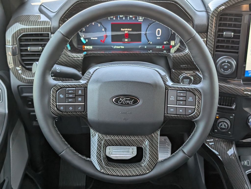 2025 Ford F-150 Lariat photo 14