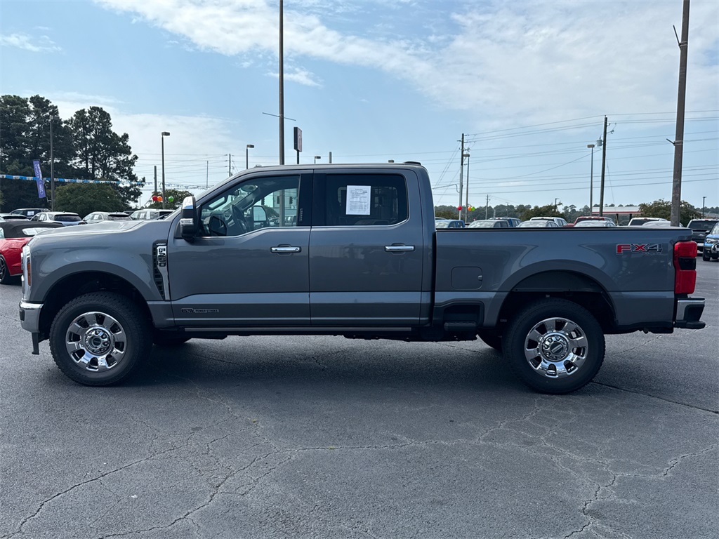 2024 Ford F-250 Lariat photo 6