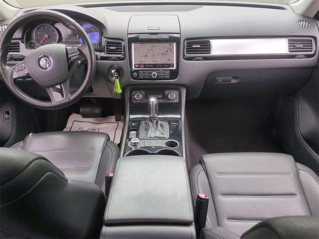 2011 Volkswagen Touareg VR6 FSI photo 21