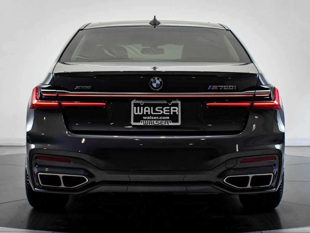 2022 Bmw M760Li photo 5