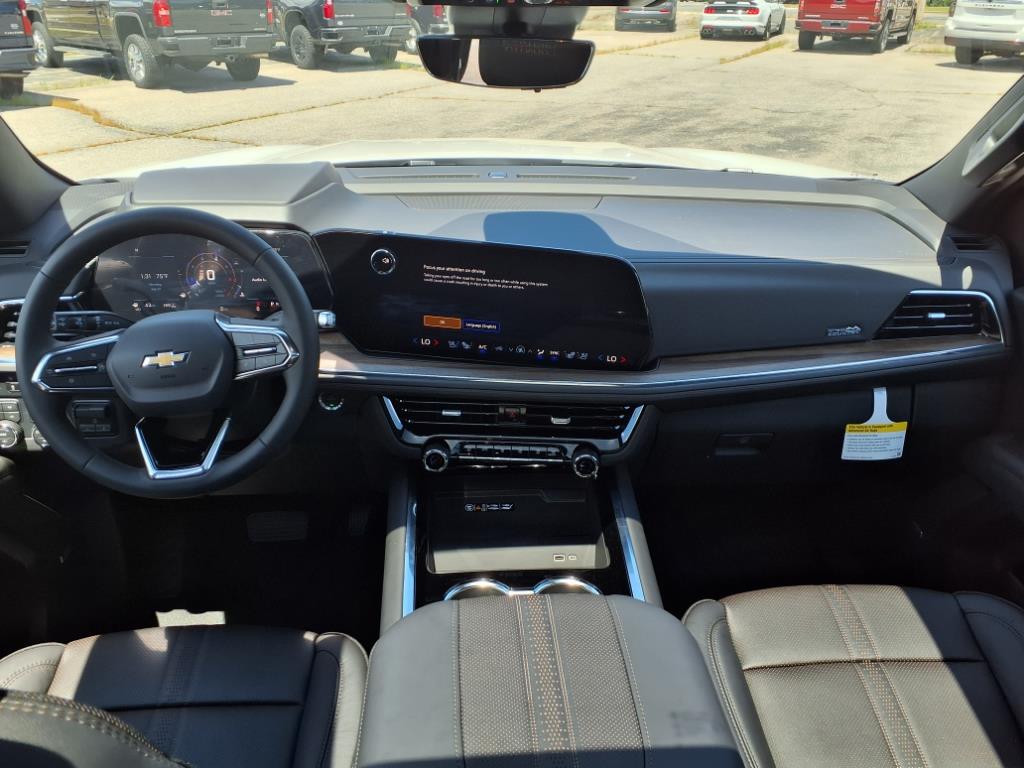 2025 Chevrolet Tahoe High Country photo 12