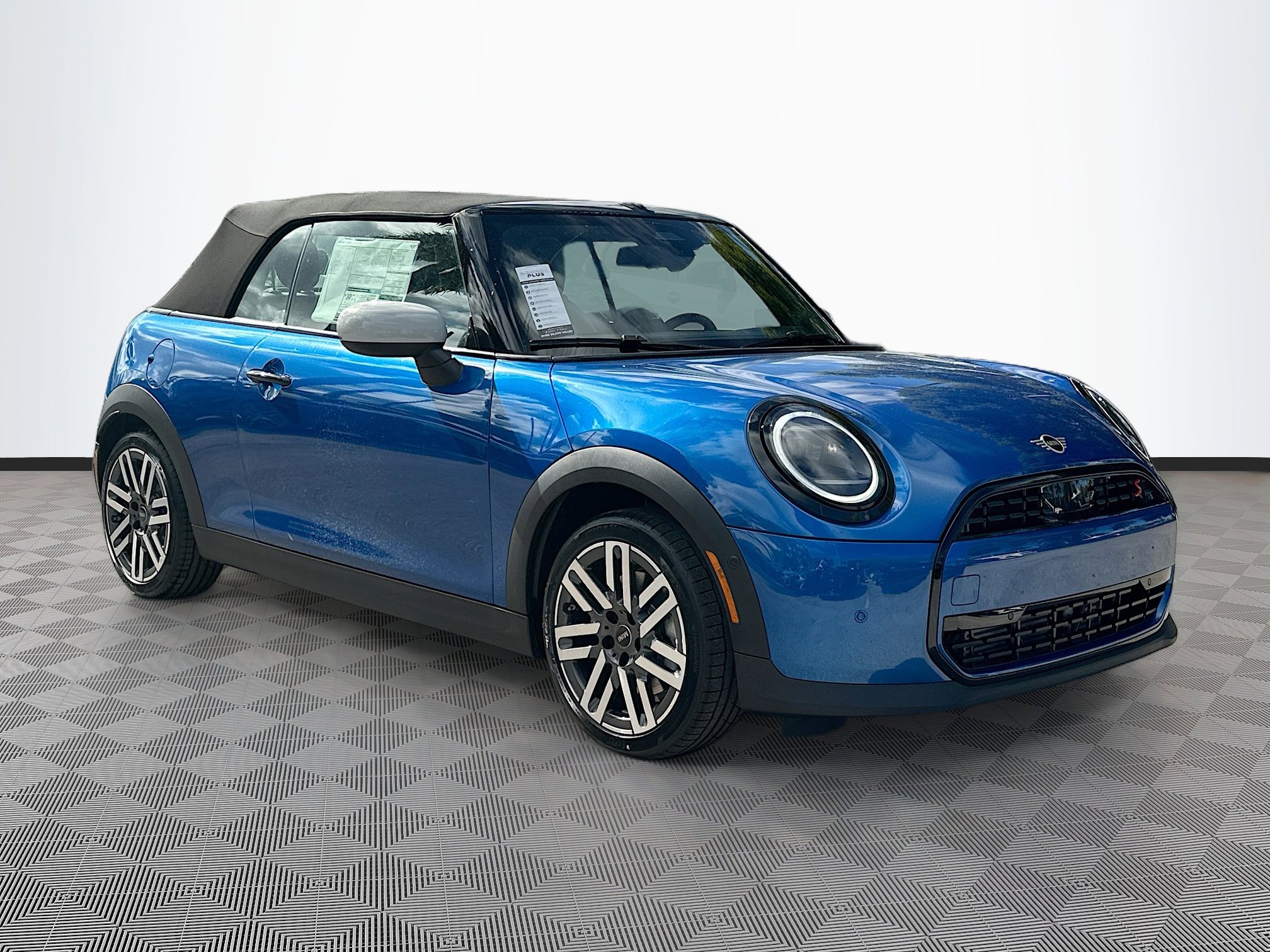 2026 MINI Convertible S's photo