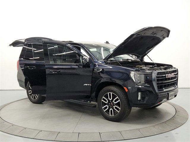 2022 Gmc Yukon AT4 photo 3