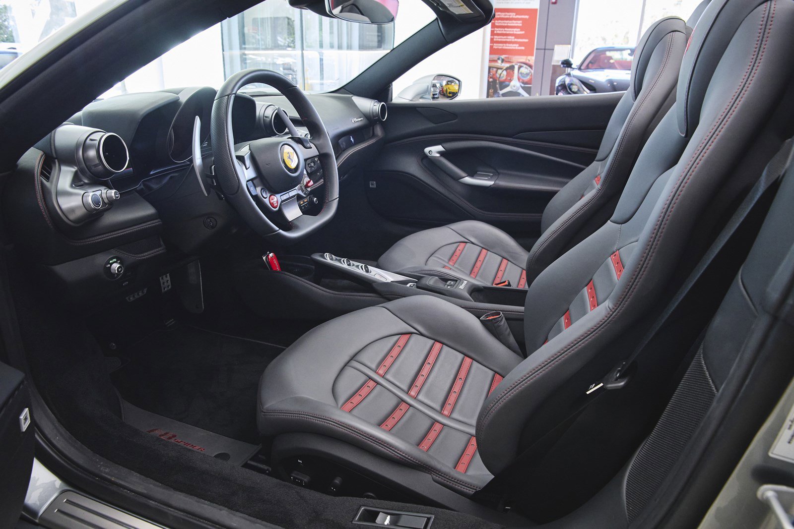 2023 Ferrari F8 Spider photo 27