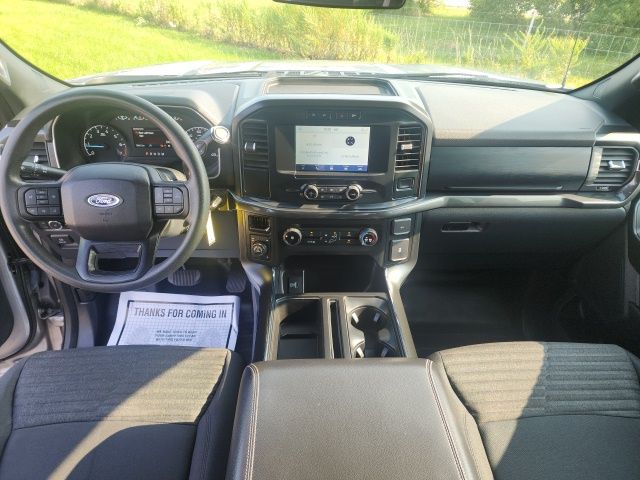 2021 Ford F-150 XL photo 11