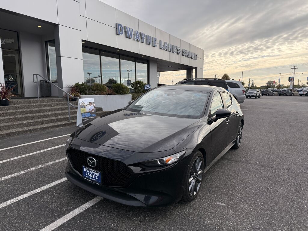 2019 Mazda Mazda3 Preferred photo 2