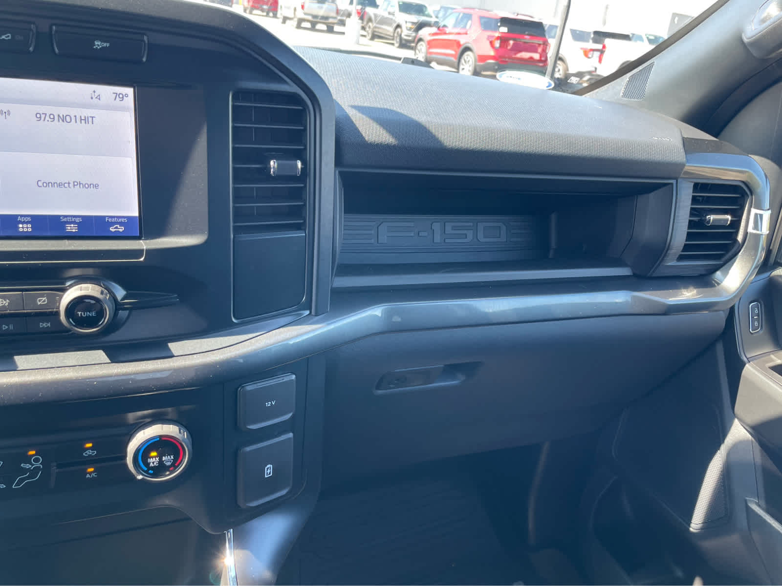 2022 Ford F-150 XL photo 22