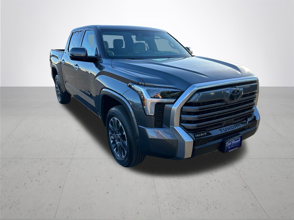 2026 Toyota Tundra Limited CrewMax photo 5