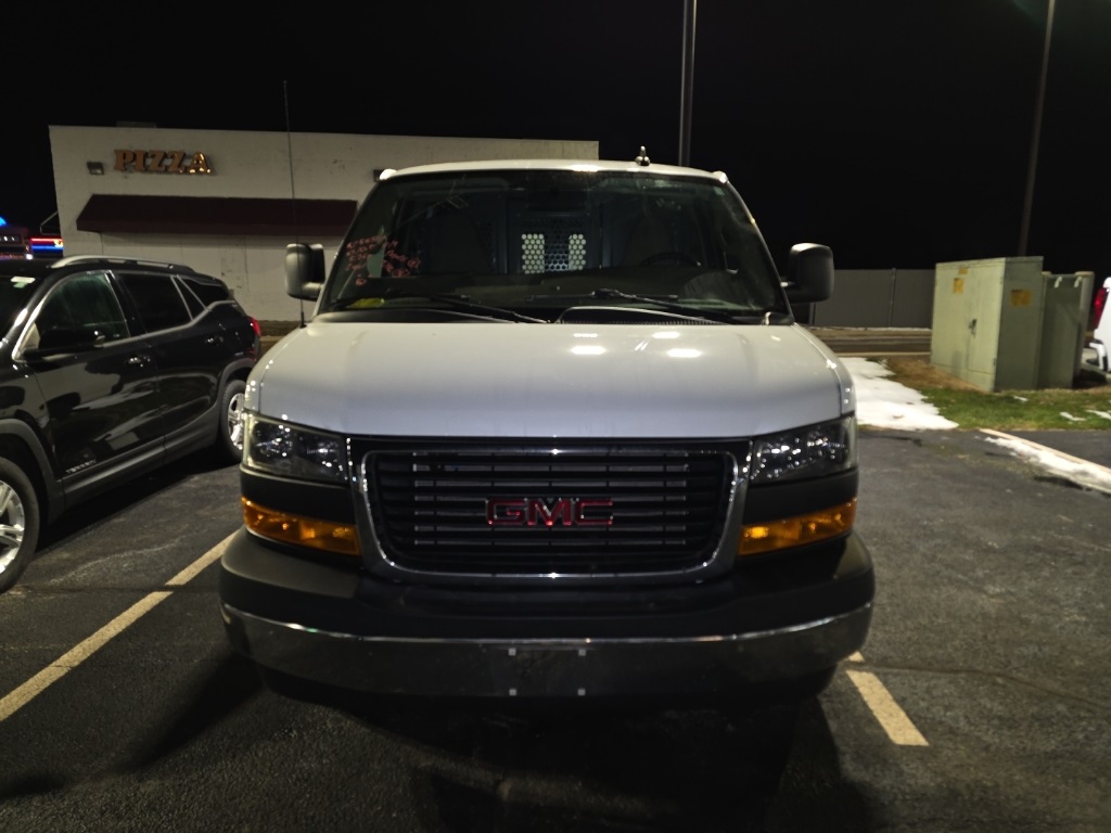 2022 GMC Savana Cargo Work Van's photo