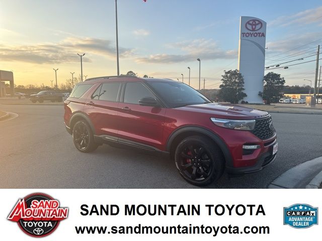 2020 Ford Explorer ST's photo