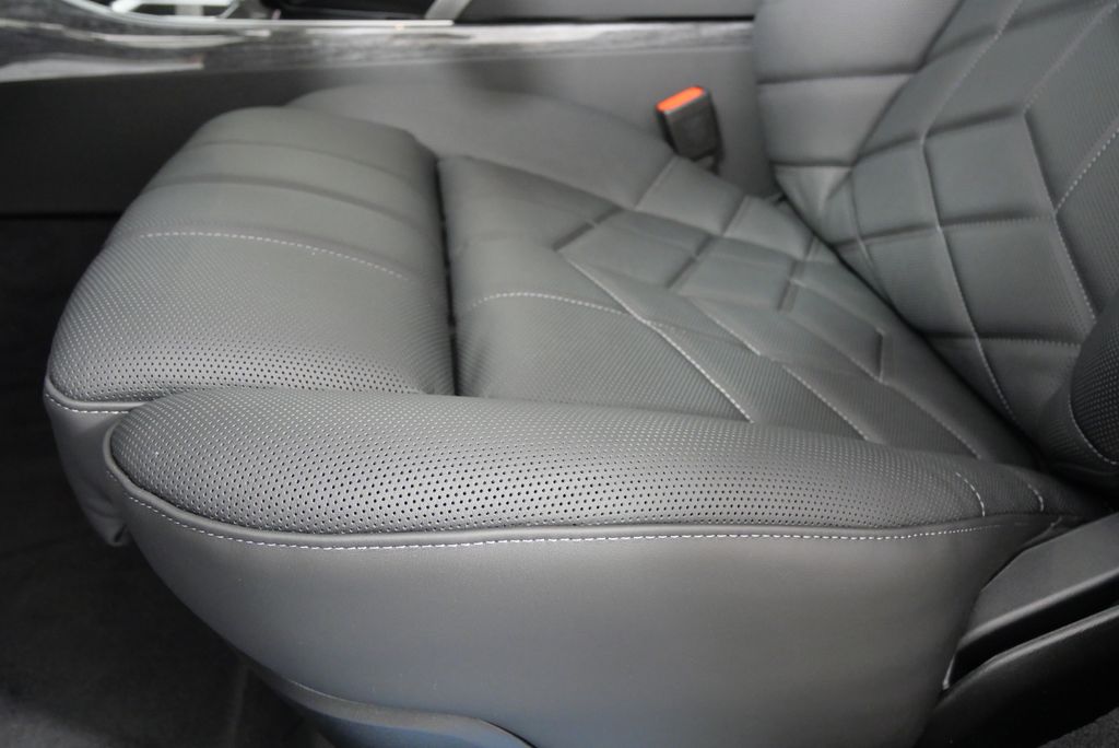 2025 Bmw i7 eDrive50 photo 9