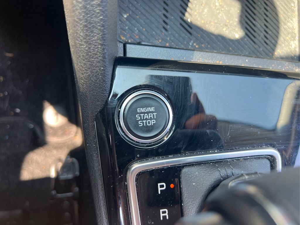 2024 Kia Sportage EX photo 27