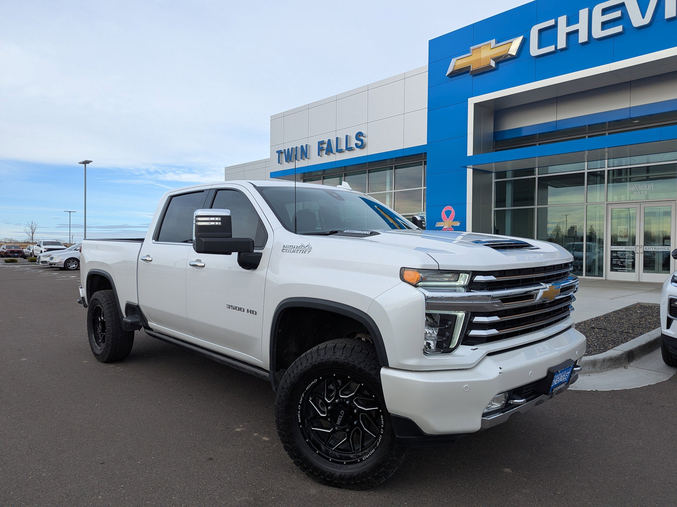 2022 Chevrolet Silverado 3500HD High Country's photo
