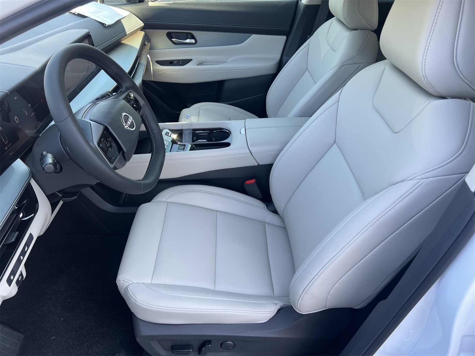 2025 Nissan Murano SL photo 20