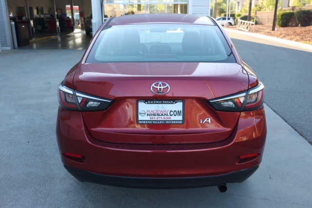 2018 Toyota Yaris iA Base photo 4
