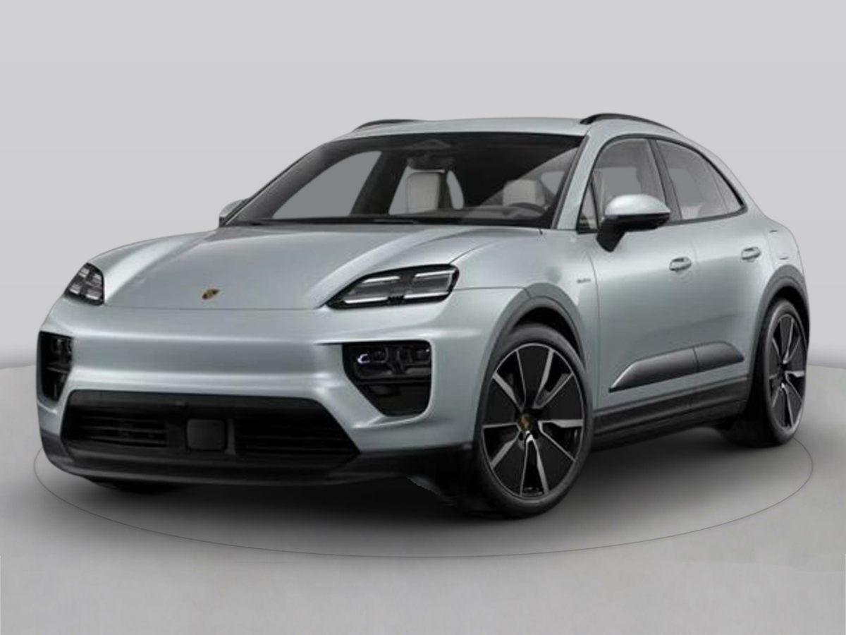 2025 Porsche Macan S's photo