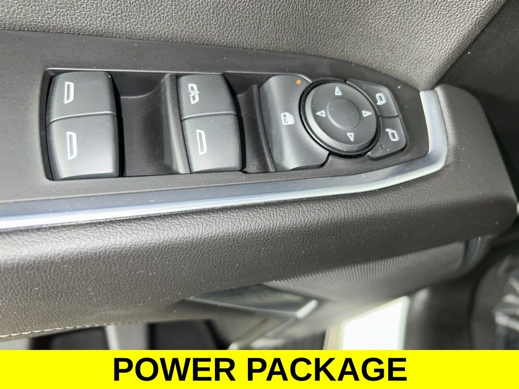 2022 Chevrolet Silverado 1500 LT photo 7