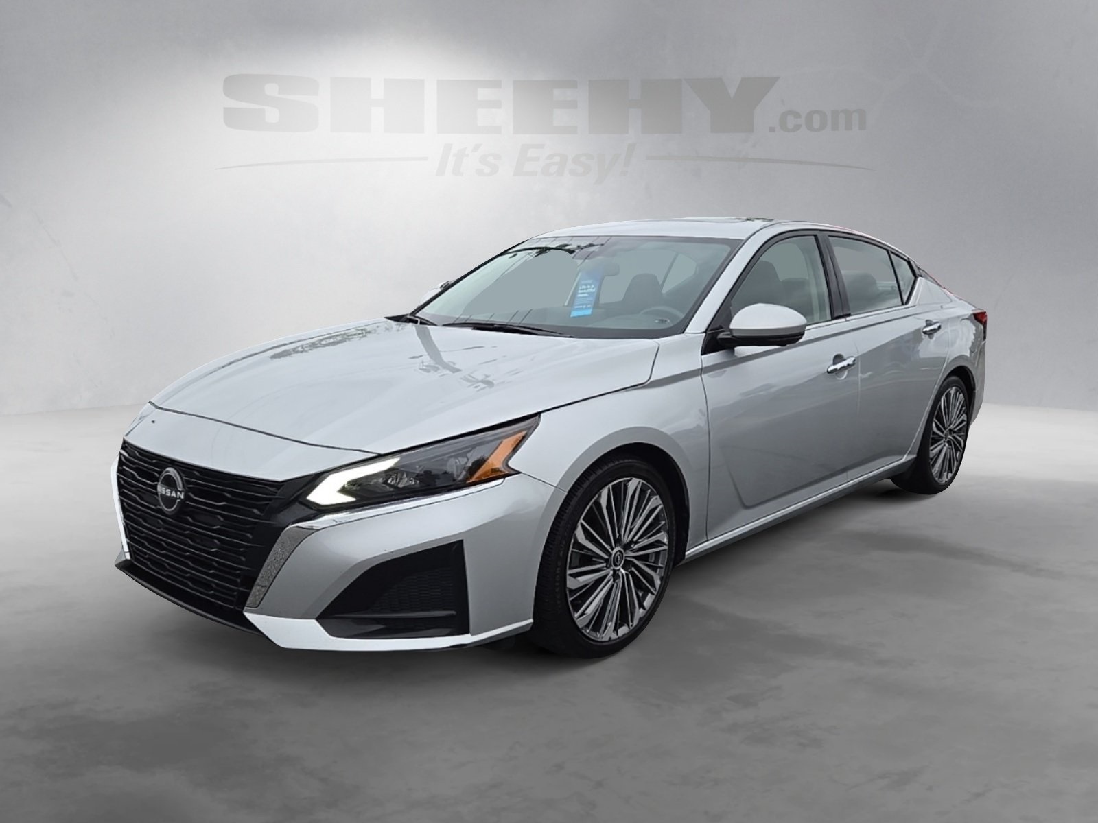 2023 Nissan Altima 2.5 SL photo 3