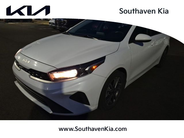 2024 Kia Forte LXS's photo