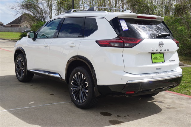 2025 Nissan Rogue Platinum photo 4