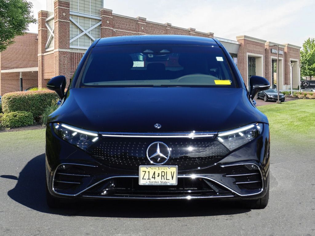2022 Mercedes Benz EQS Sedan 580 4MATIC photo 2