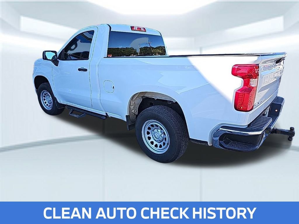 2025 Chevrolet Silverado 1500 photo 2