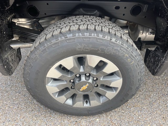 2026 Chevrolet Silverado 2500HD Custom photo 6