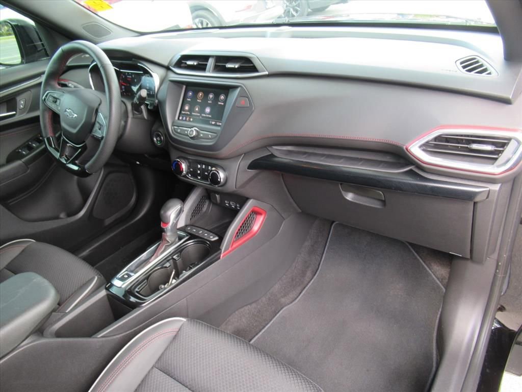 2022 Chevrolet Trailblazer RS photo 11